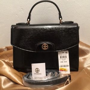 Stunning Giani Bernini Black Patent Leather Purse